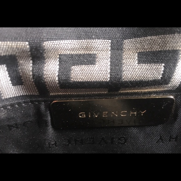 Givenchy wallet/bag/cluctch - Picture 7 of 7